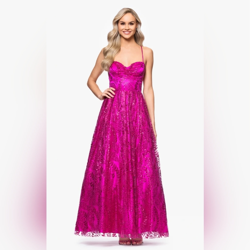 Women's Clothing (A111)